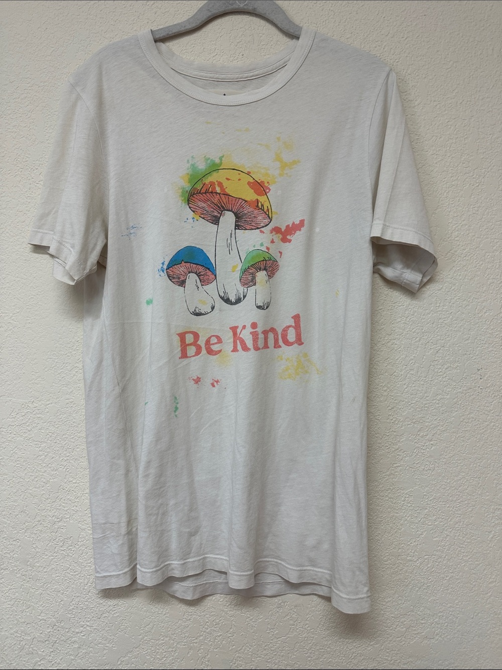 Imogene and Willie unisex Be kind graphic t shirt top size S